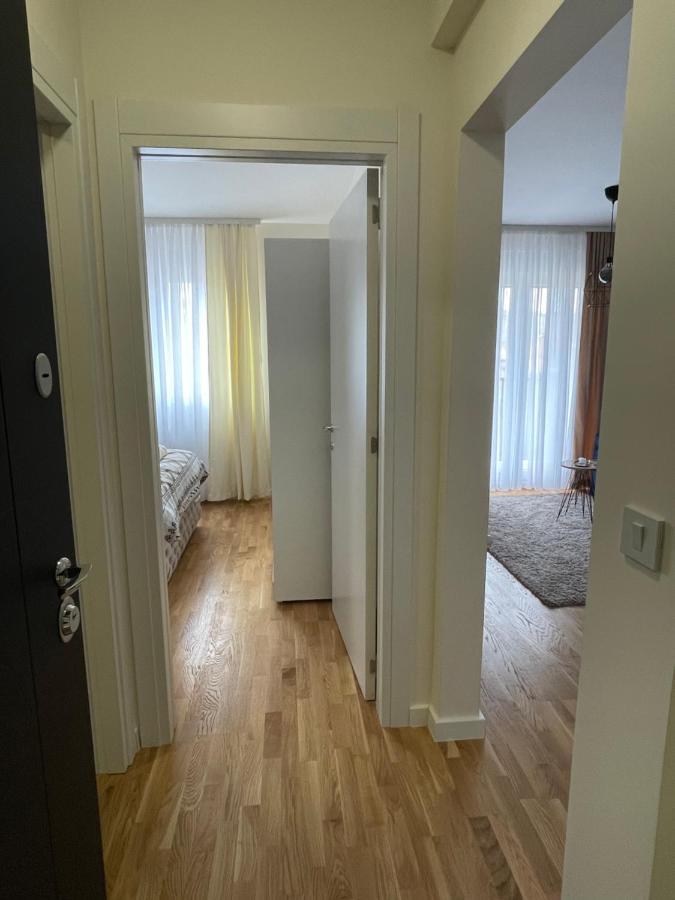 Cvetanov Trg Lux 2 Apartment Belgrade Exterior photo