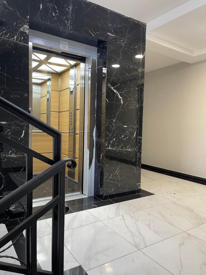 Cvetanov Trg Lux 2 Apartment Belgrade Exterior photo